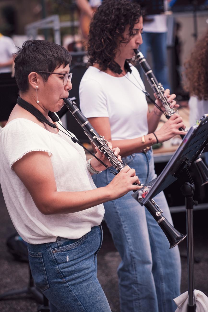 Jeunes saxophonistes et Natacha, Festival des Enclaves